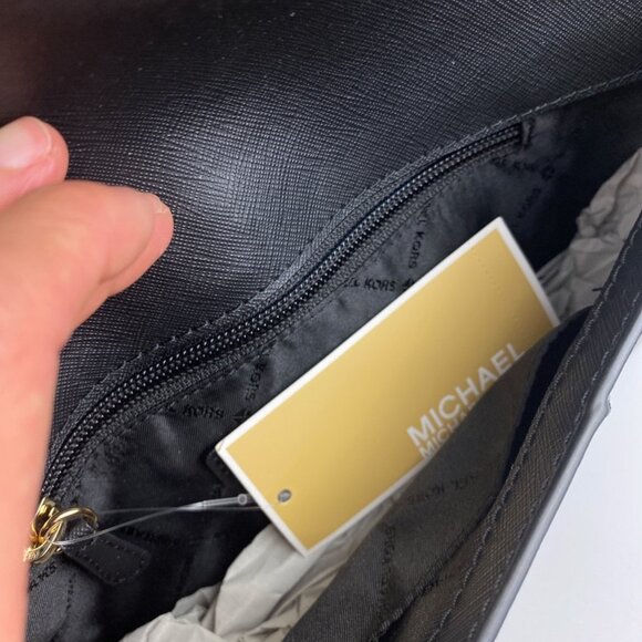 Michael Kors 35F9GTTC6L Jet Set Medium Leather Envelope Clutch in Black - Picture 8 of 9